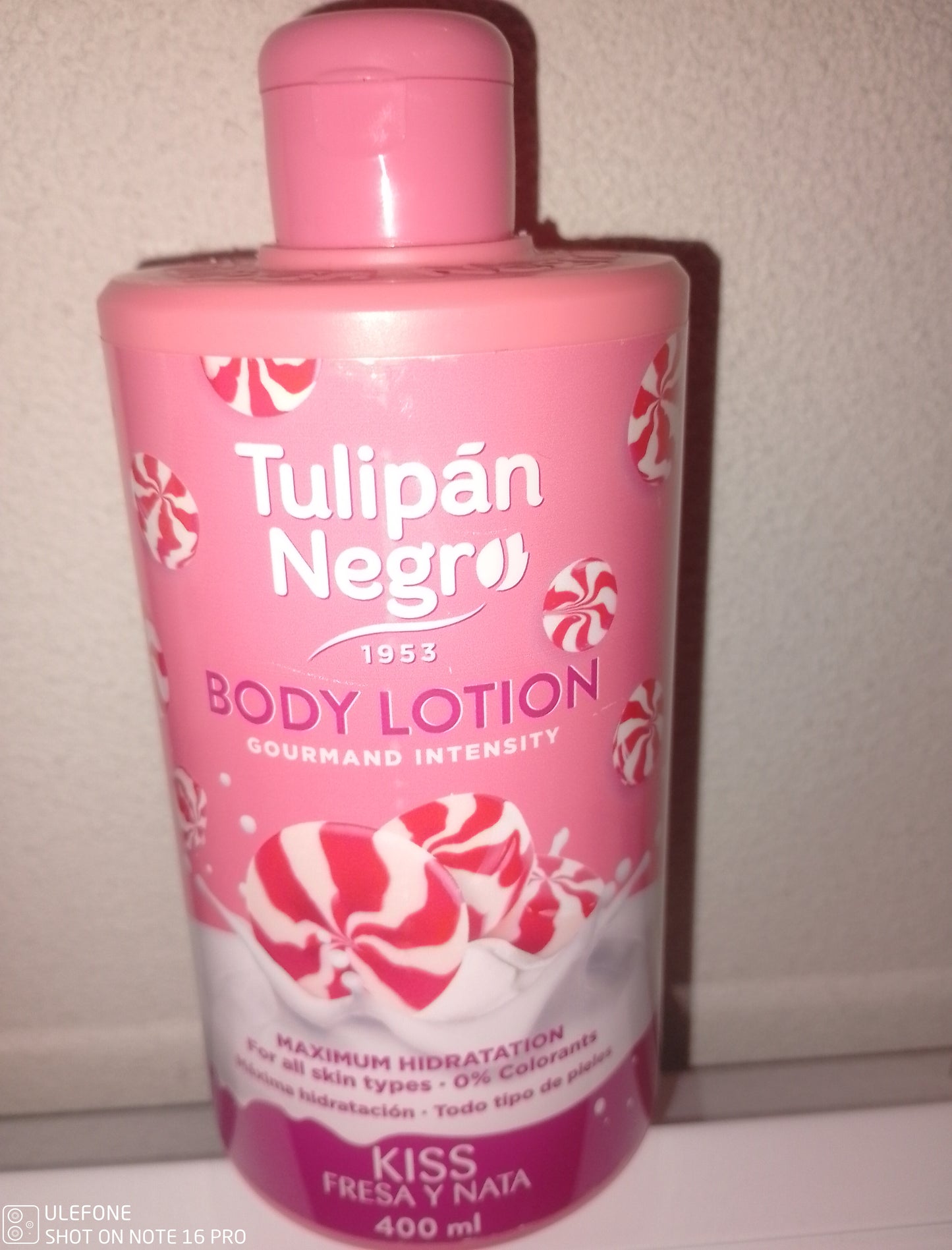 Lotion corporelle fraise chantilly
